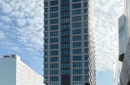 ローレルタワー・ルネ浜松町